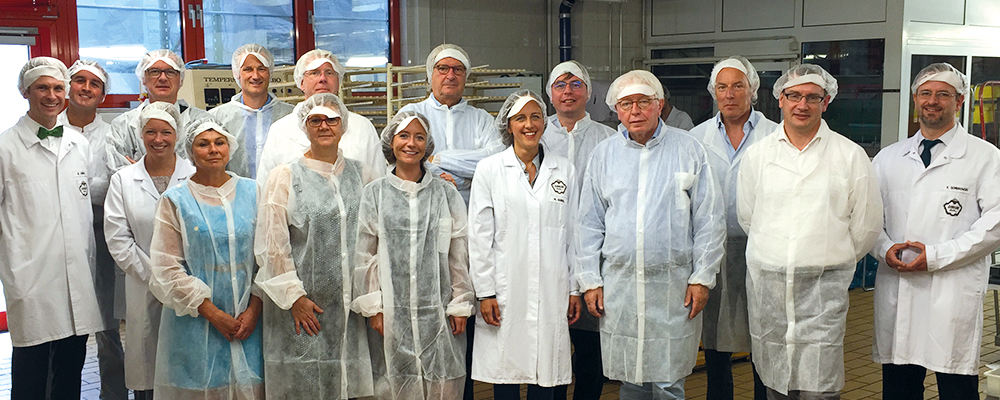 Major Belgian Chocolate Producer Neuhaus Visits Sawade and Is Impressed