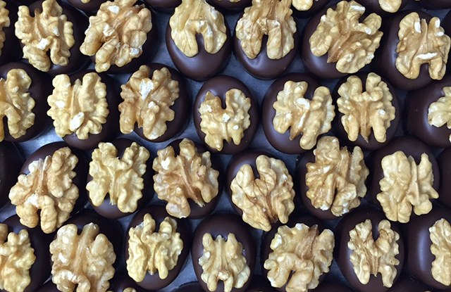 Abbildung: Sawade Walnuss-Marzipan frisch schokoliert