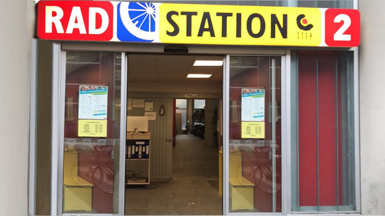 Rydies in der Radstation Hannover